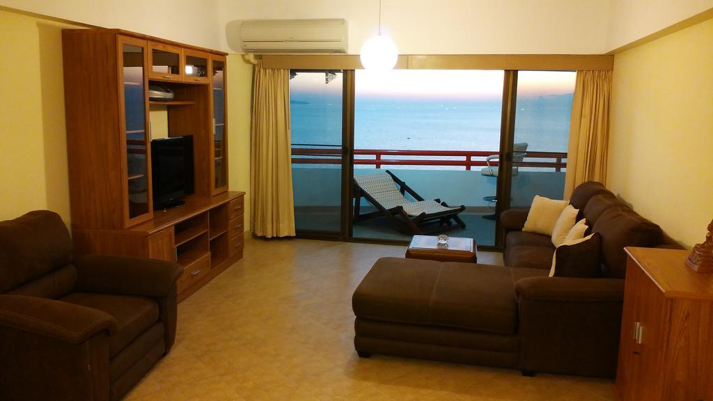 Sunshine Beach Condotel Praia de Jomtien Exterior foto