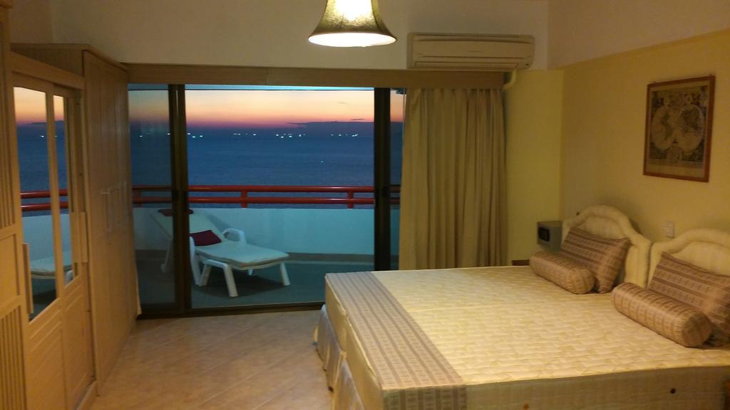 Sunshine Beach Condotel Praia de Jomtien Exterior foto