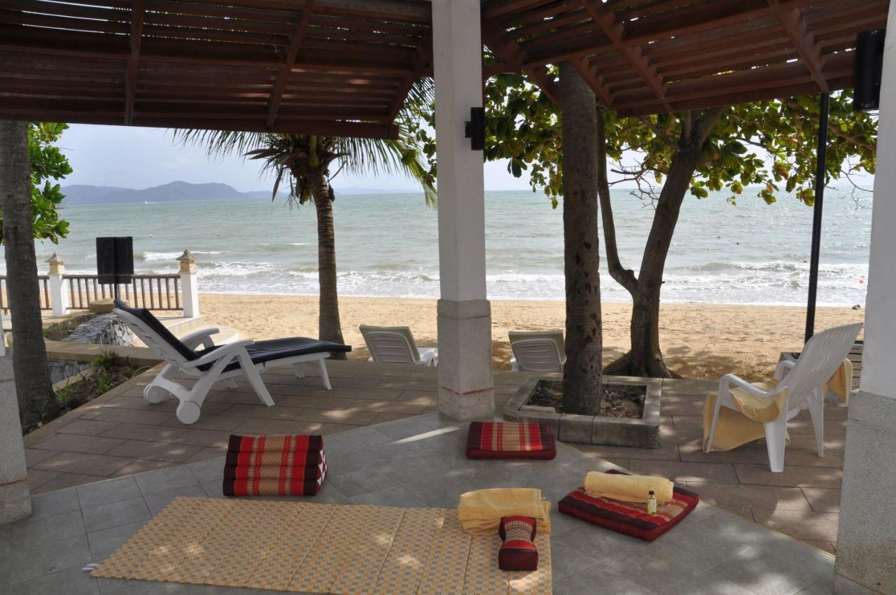Sunshine Beach Condotel Praia de Jomtien Exterior foto